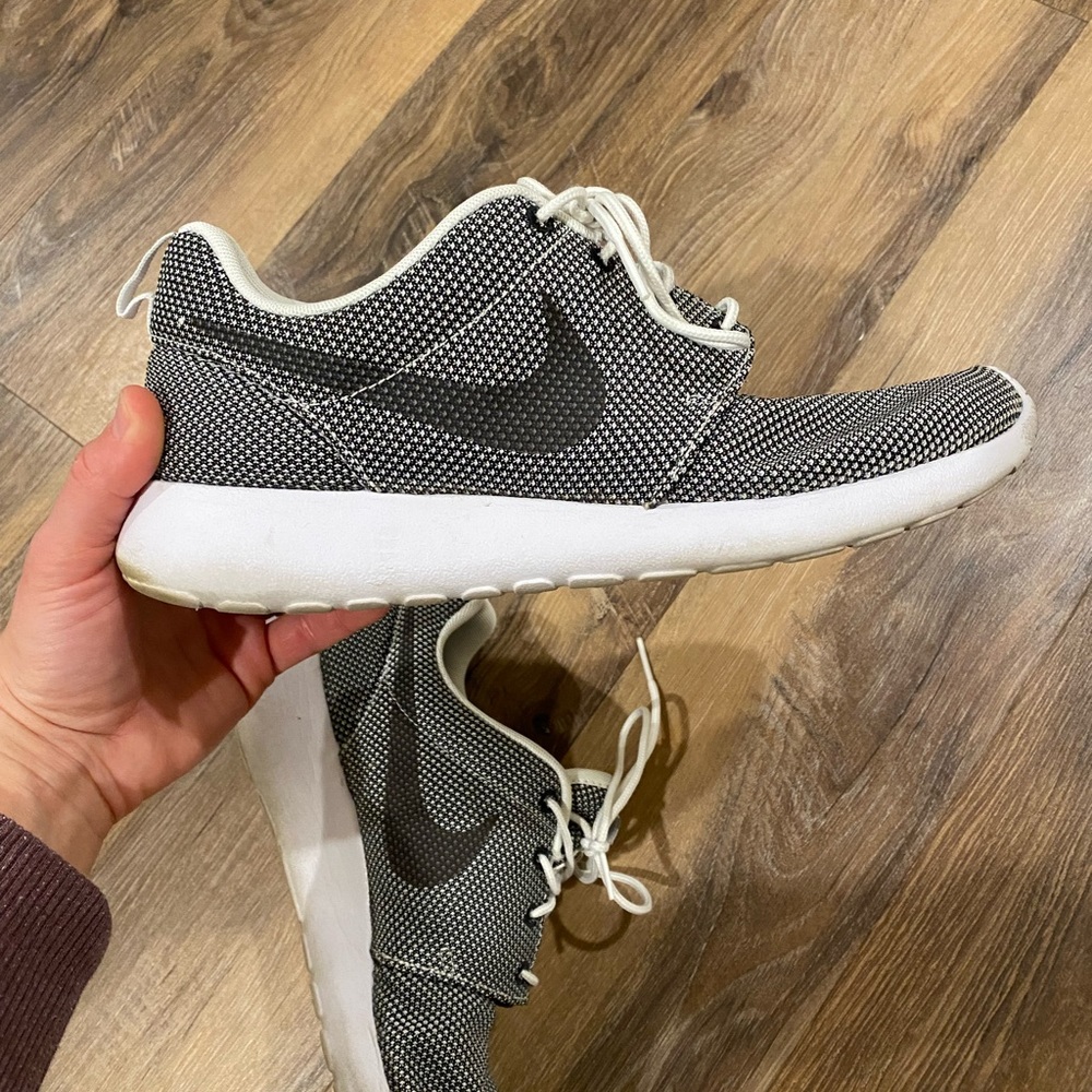 Men’s Nike Roshe Run